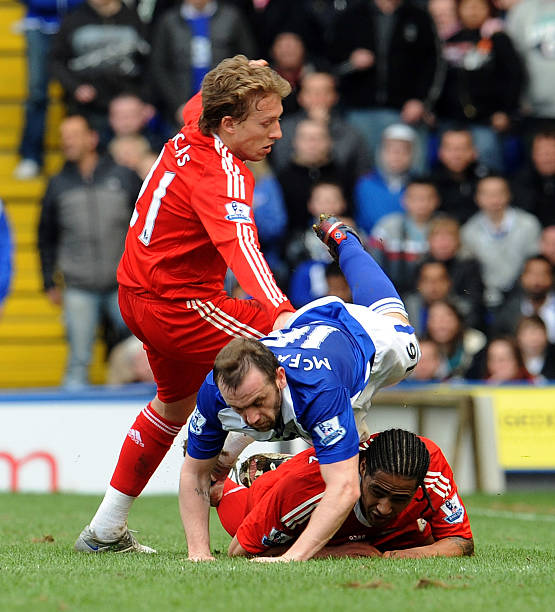 她完成了一 她完成了一