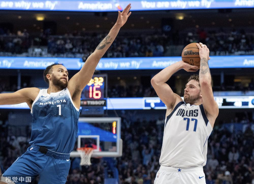 四场比赛中 四场比赛中